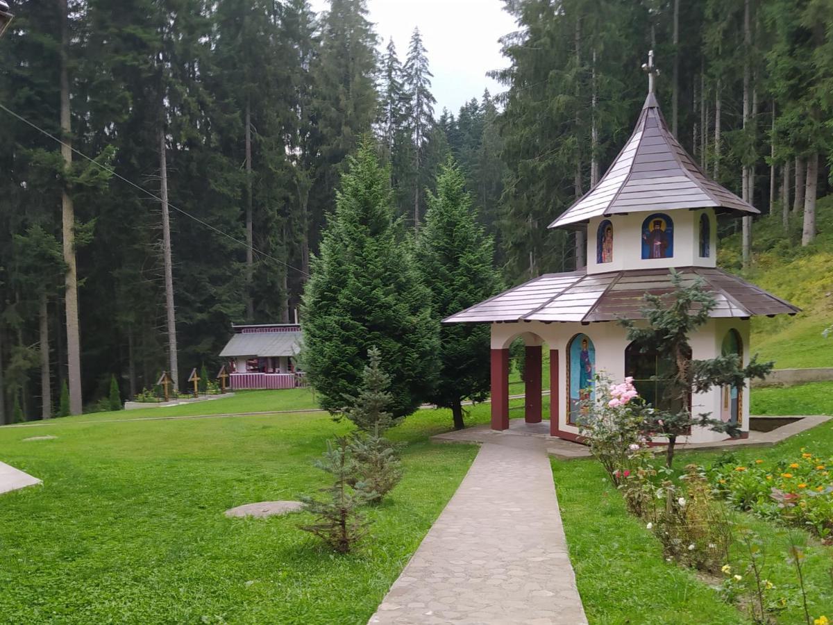 Casa Молдовіца Екстер'єр фото