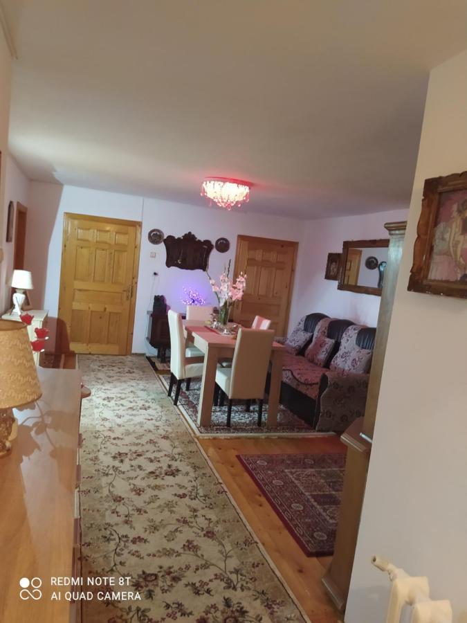 Casa Молдовіца Екстер'єр фото